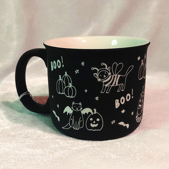 πββ¬ Sunday Morning Ceramics Matte Finish Cats In Halloween Costumes Mug - Picture 3 of 5